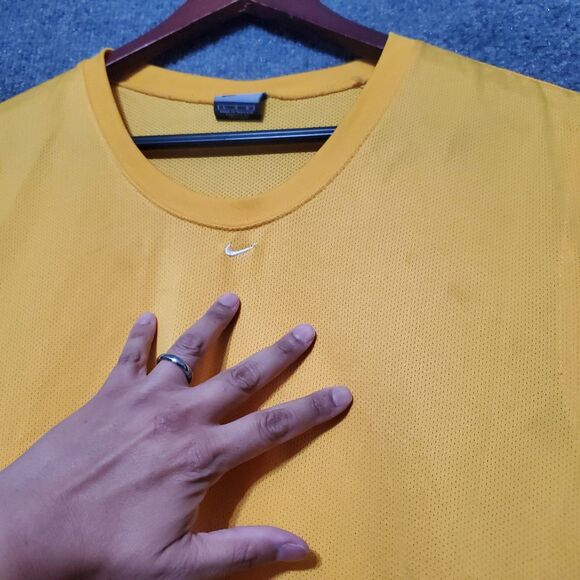 Vintage Nike Shirt Mens Large Yellow Mesh Tank Top Center Swoosh Silver Tag Y2K - Picture 8 of 12